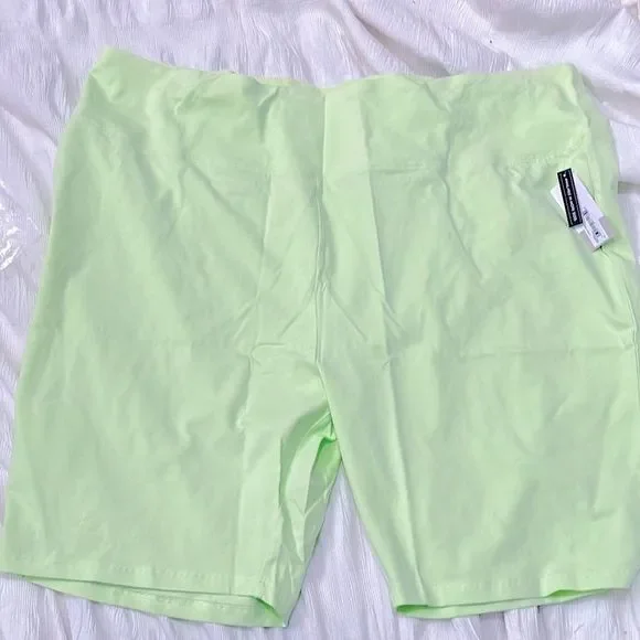 NWT- BP -3X & 4X - Picture 2 of 8